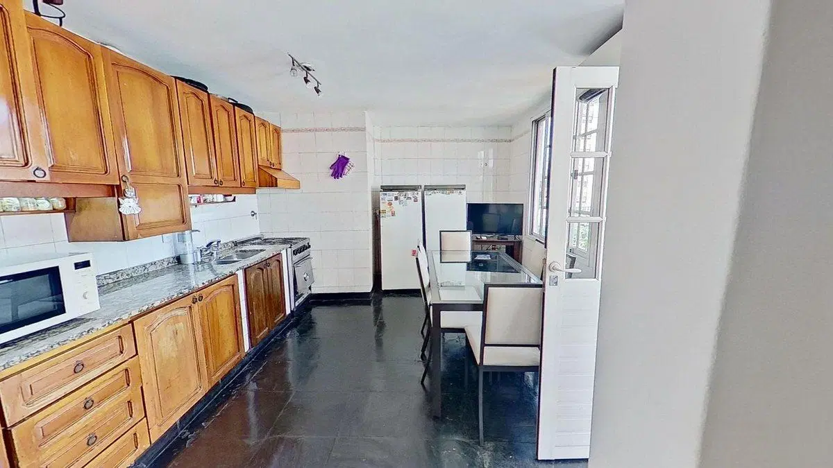 VENTA DPTO 4 AMB. CON PATIO. AVELLANEDA CENTRO 5