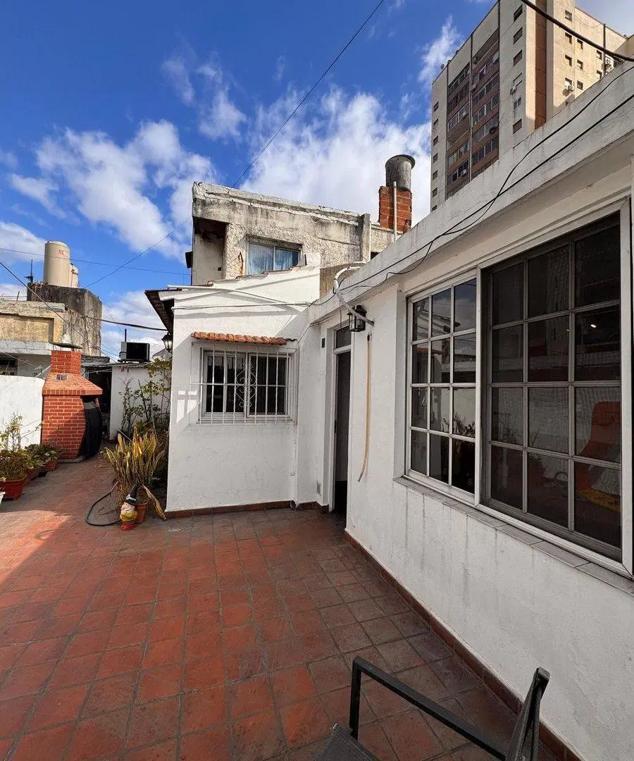 VENTA DPTO 4 AMB. CON PATIO. AVELLANEDA CENTRO 2