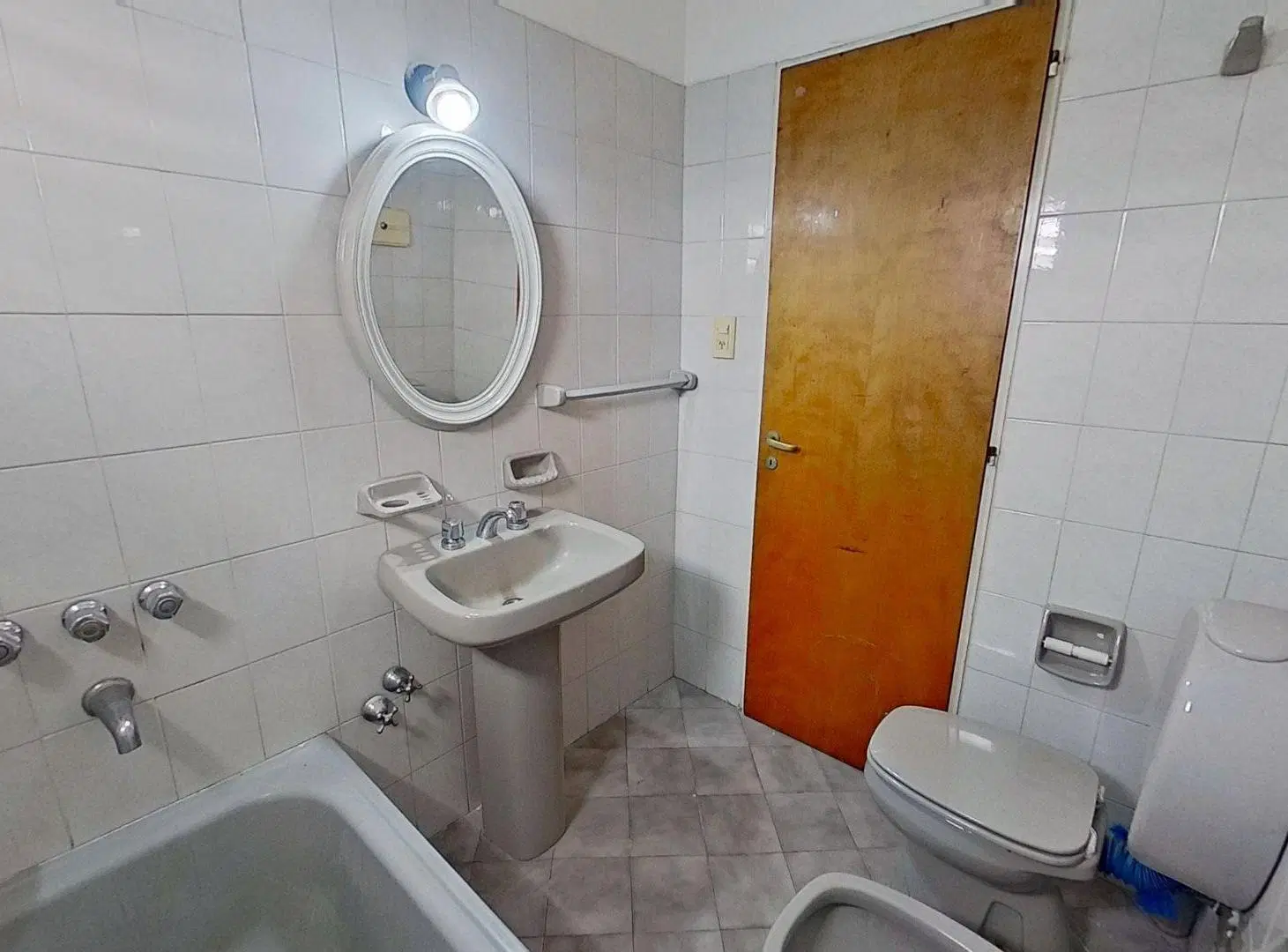 DEPARTAMENTO 3 AMBIENTES EN VENTA EN QUILMES 5