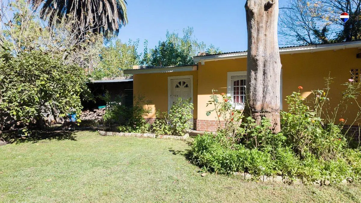 Quinta en venta en Glew con gran Parque 3