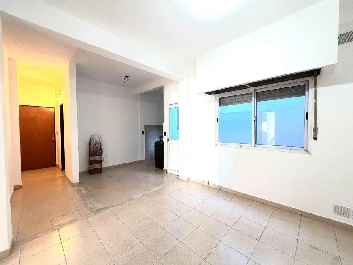 ALQUILER PH 2 AMB RAMOS MEJIA CON PATIO  Y BALCON 2
