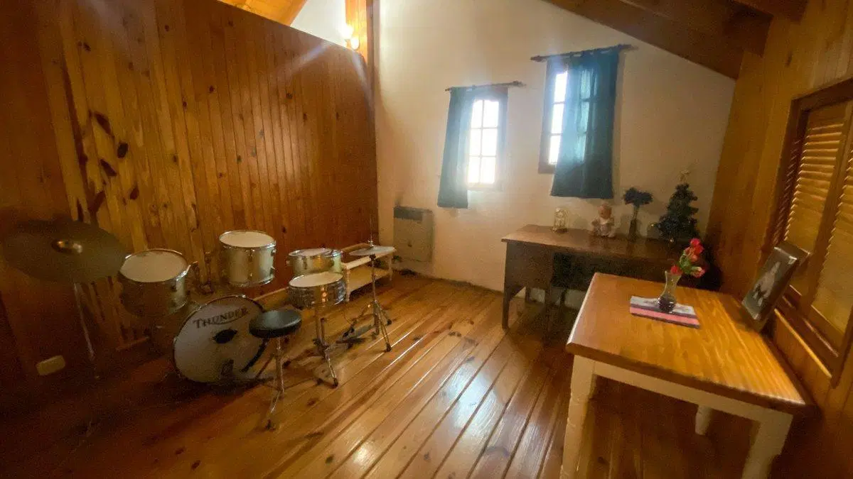 VENTA CASA MULTIFAMILIAR 6 AMBIENTES EN GUERNICA 5