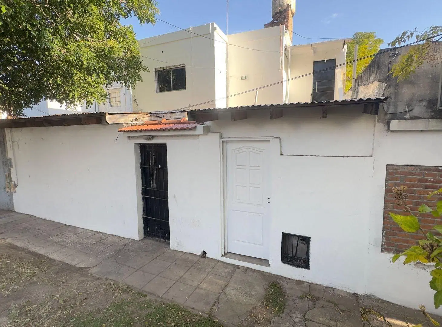 CASA MULTIFAMILIAR EN DOS PLANTAS 4