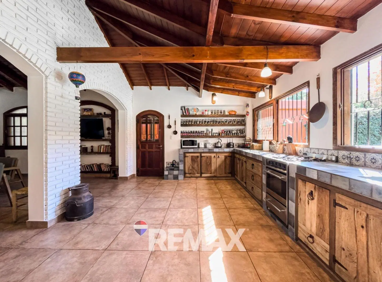 CASA 5 AMBIENTES EN VENTA BARRIO EL TREBOL EZEIZA 4