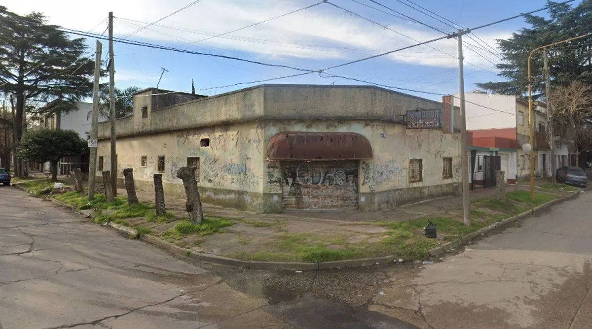 LOTE COMERCIO 280m2 VENTA IDEAL INVERSOR QUILMES 3