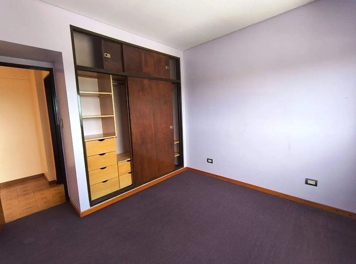 VENTA DEPARTAMENTO 2 AMB VARELA CENTRO 2