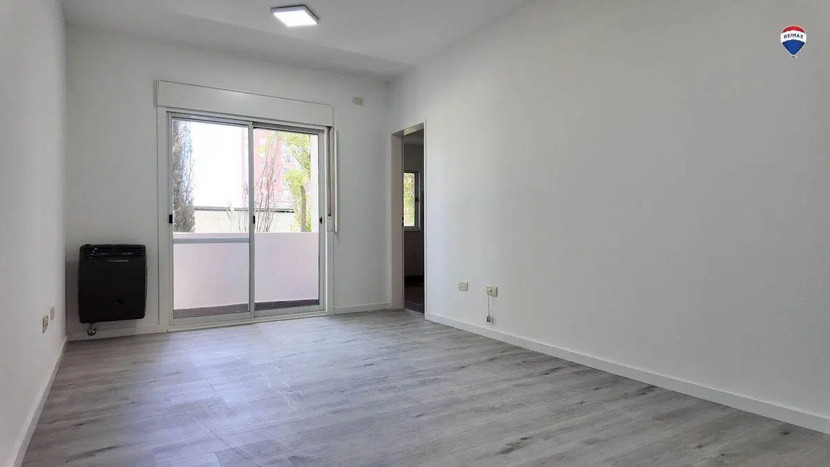 VENTA DEPTO 3 AMBIENTES EZPELETA CON COCHERA 2
