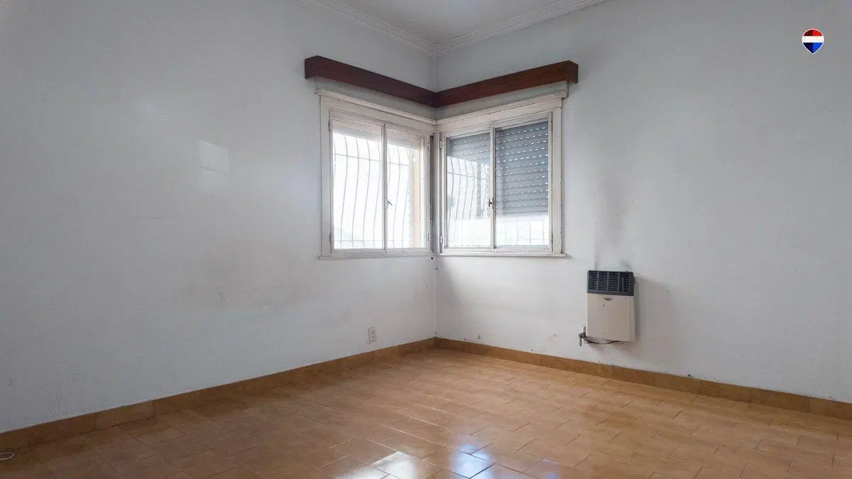CHALET 3 AMB - EN VENTA BERNAL 4