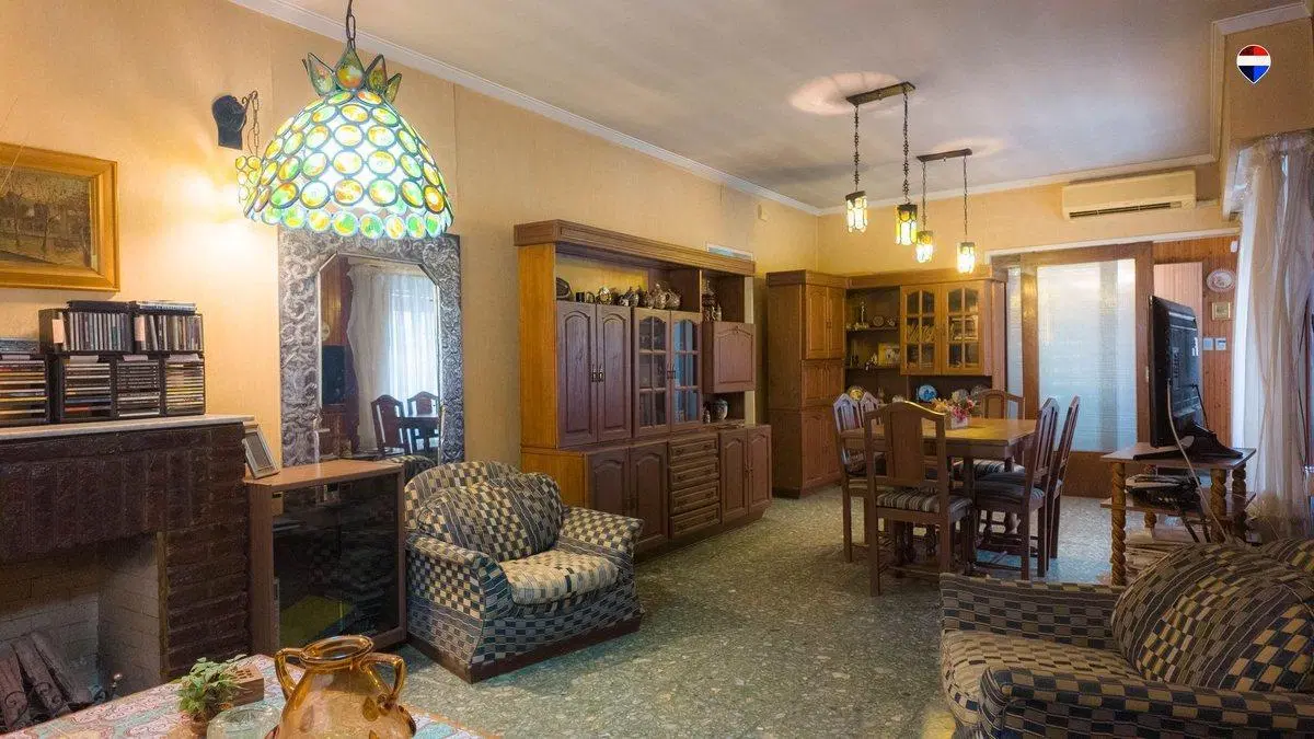 VENTA CASA 4 AMB COCHERA PATIO PARRILLA 3