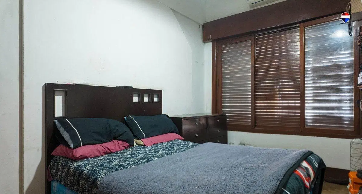 VENTA CASA 3 AMB C/COCHERA Y GALPON EN LOTE PROPIO 3
