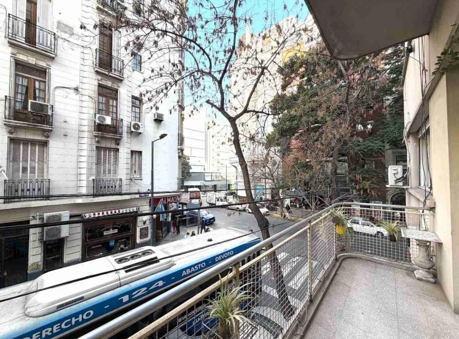 ALQUILER DEPTO 4 AMBIENTES SAN NICOLAS BALCON 5