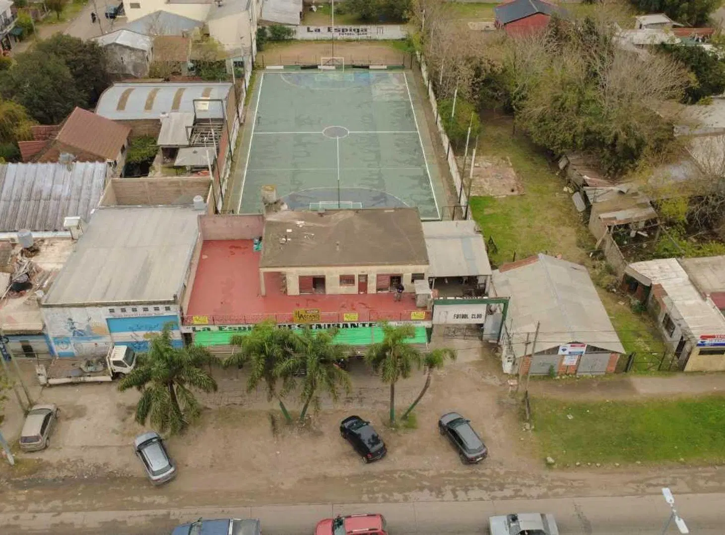 CASA + LOCAL COMERCIAL 3