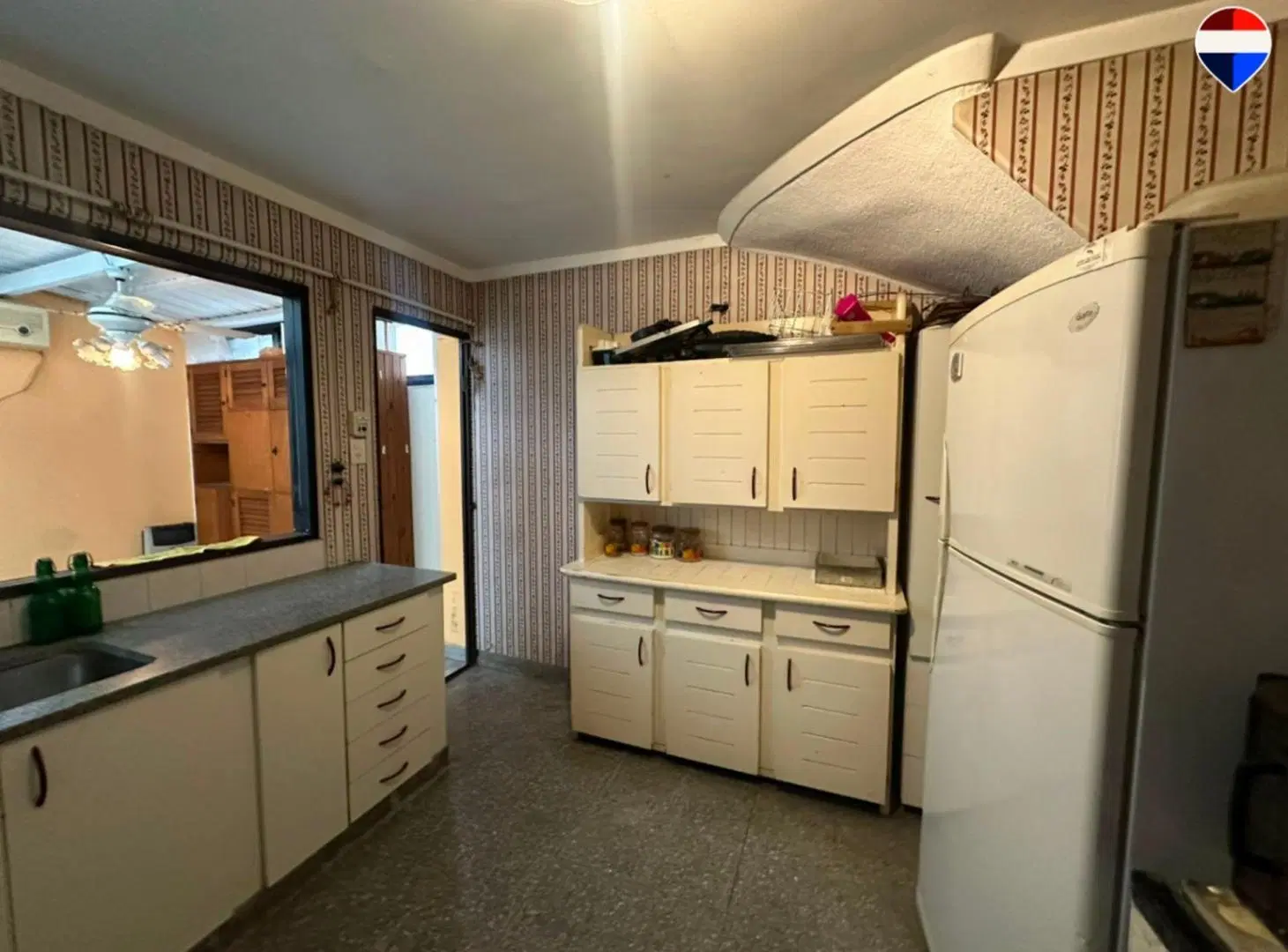 VENTA PH 3 AMBIENTES CON DEPENDENCIA BARRACAS 4