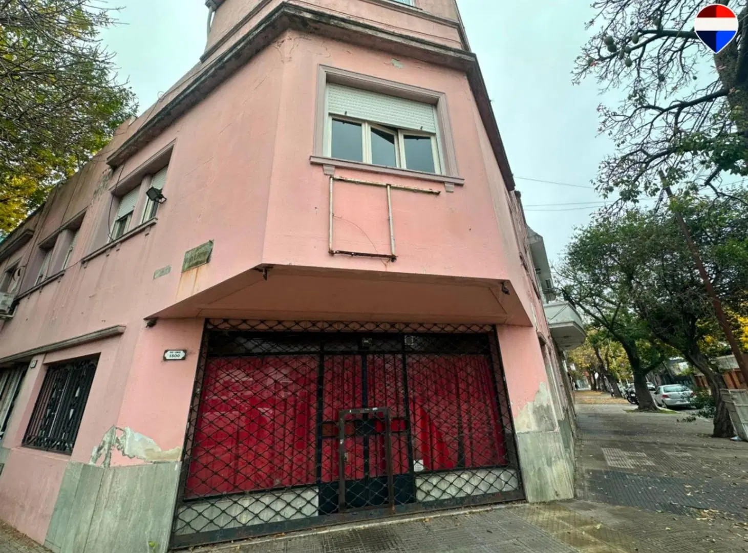 VENTA PH 3 AMBIENTES CON DEPENDENCIA BARRACAS 2