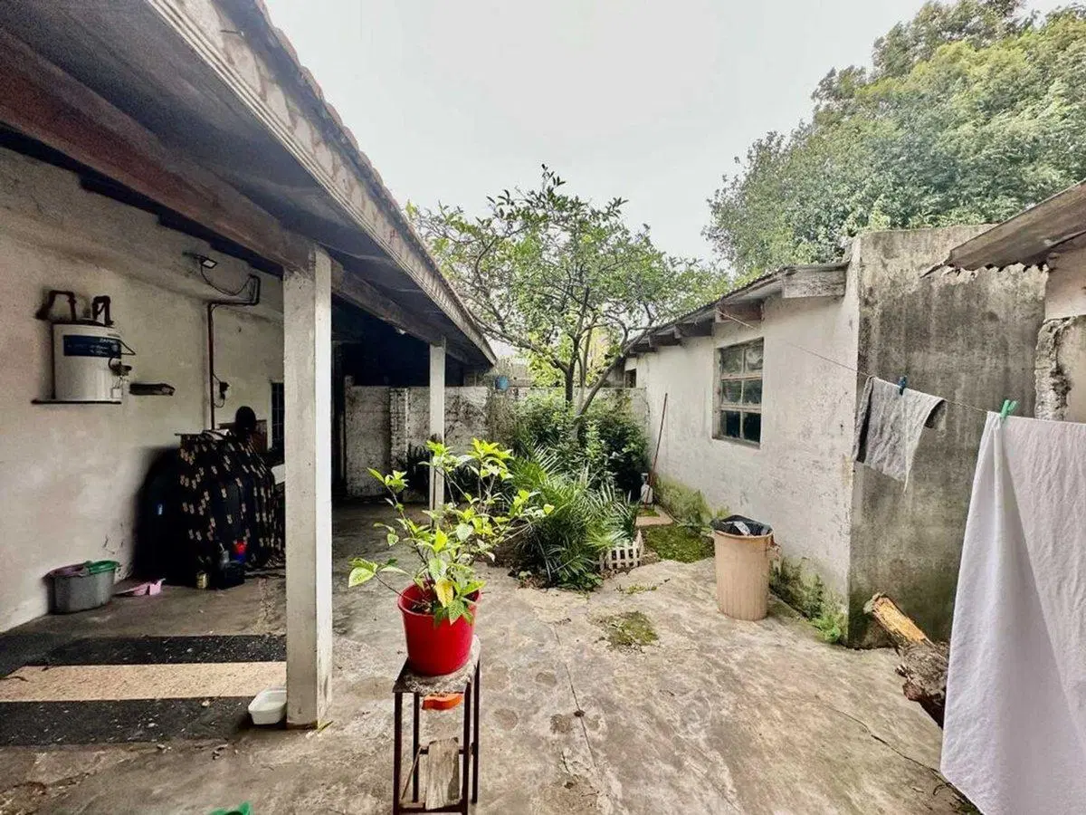 VENTA CASA 3 AMBIENTES QUILMES OESTE CON LOCAL 5