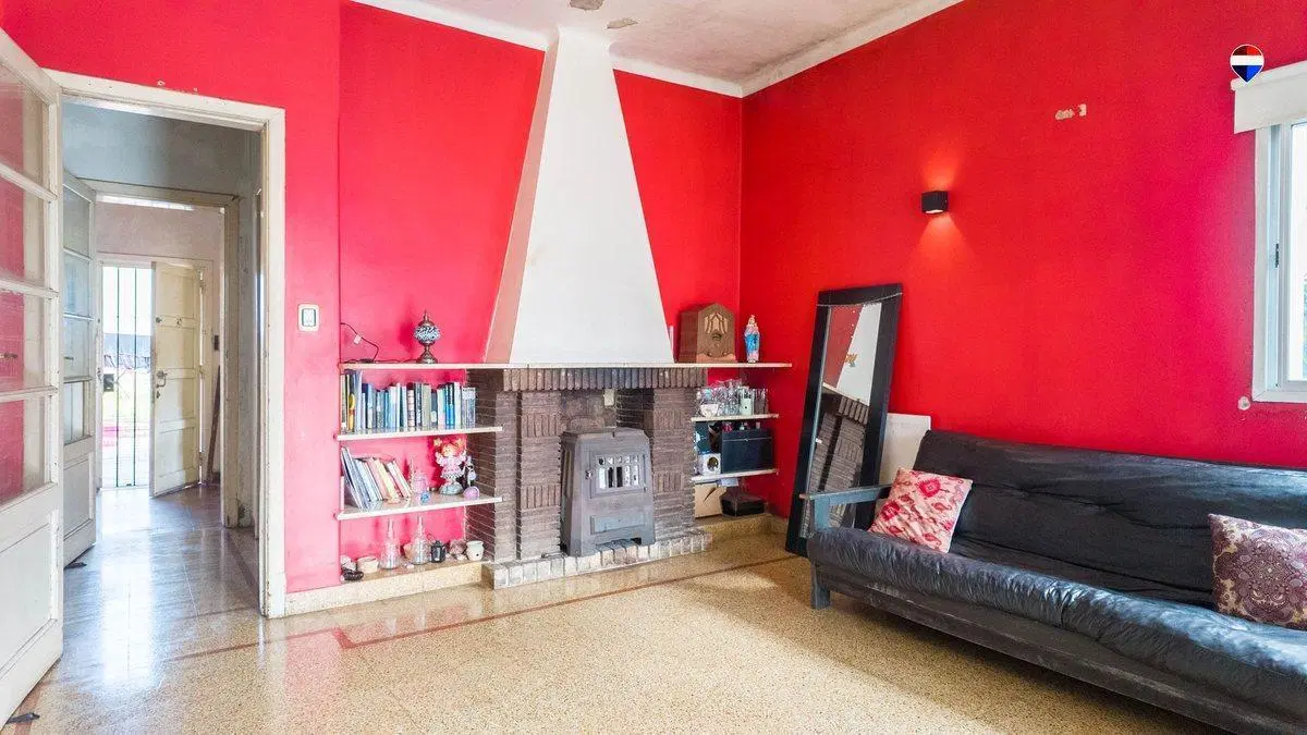 VENTA CASA 3 AMB C/ PILETA, COCHERA EN BERAZATEGUI 2