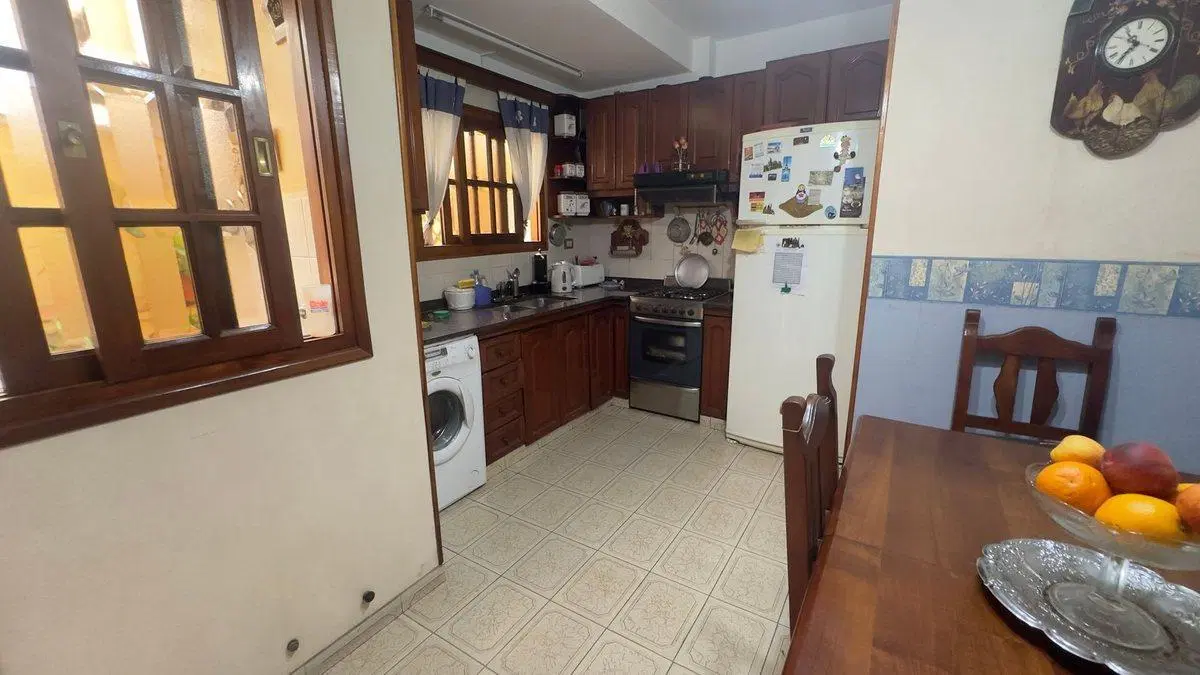 DEPARTAMENTO 3 AMBIENTES CON DEPENDENCIA Y PATIO 3