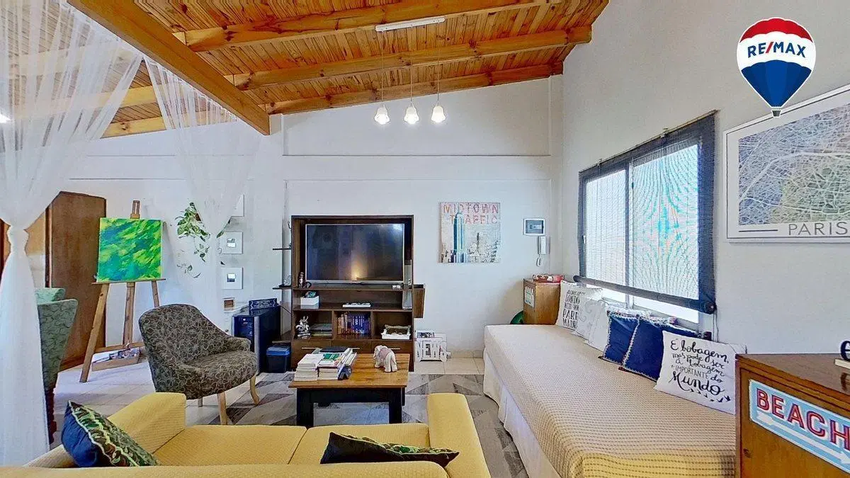 Depto 2 amb en venta en Banfield! Excelente zona! 4