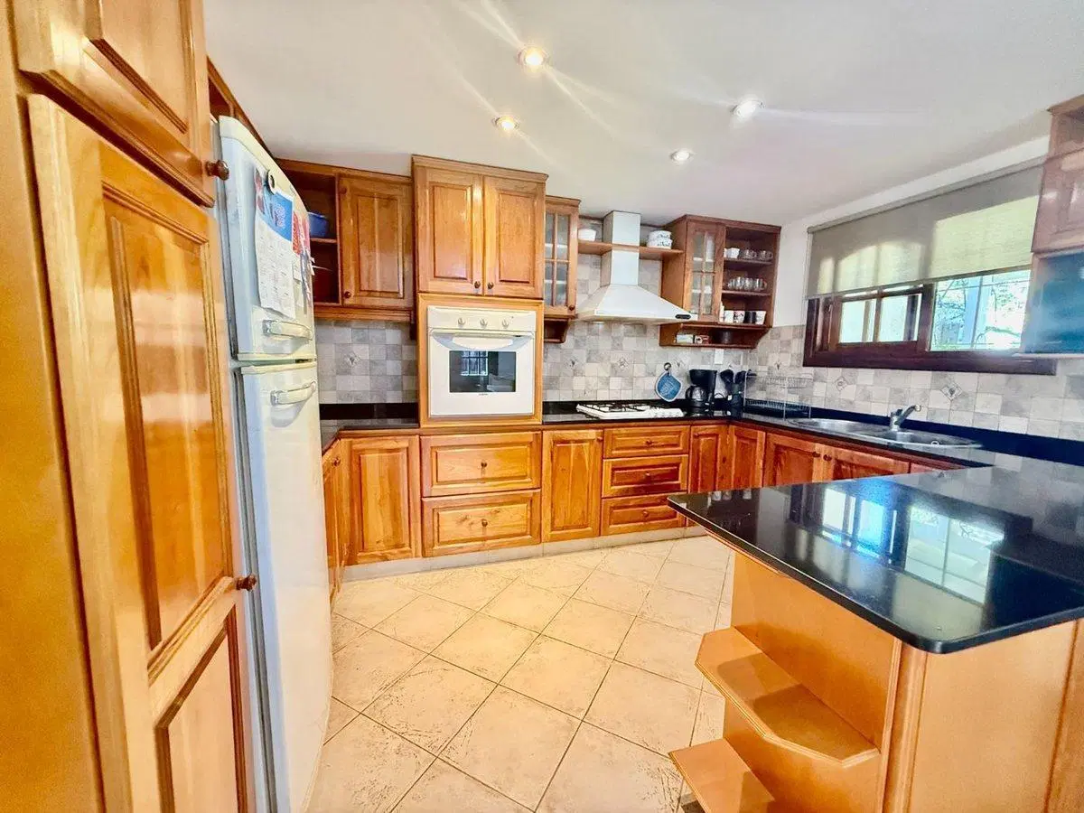 CASA VENTA 5 AMB BURZACO 5