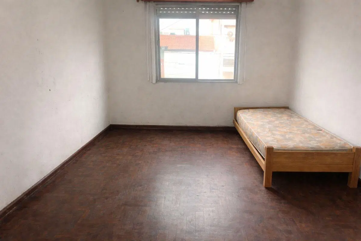 Venta departamento de 3 ambientes en Crucesita. 2