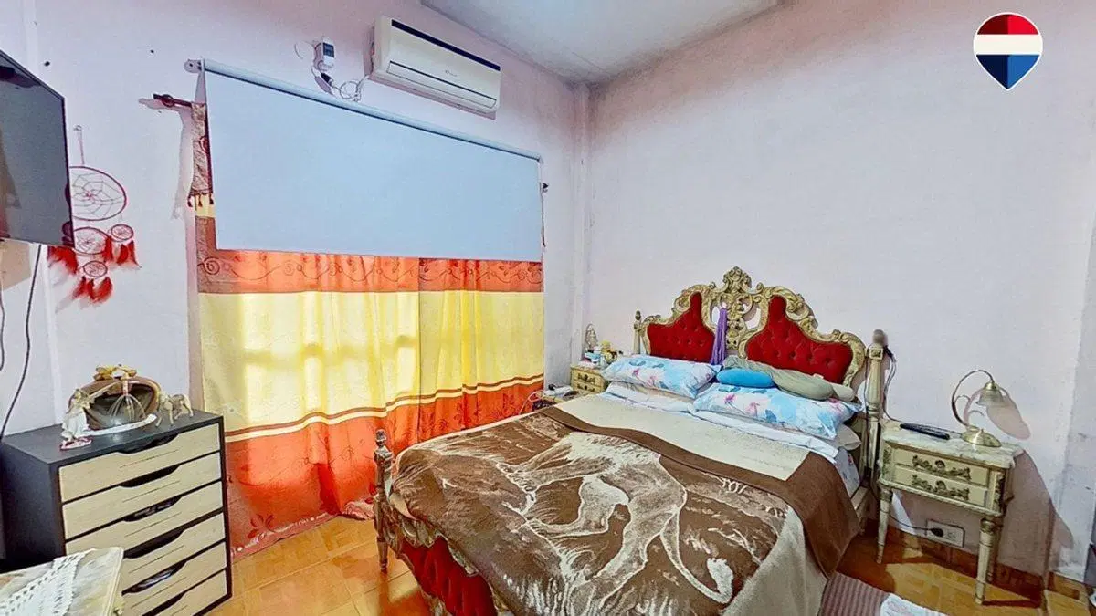 CASA MULTIFAMILIAR EN VENTA C/ DEPÓSITO EN QUILMES 3