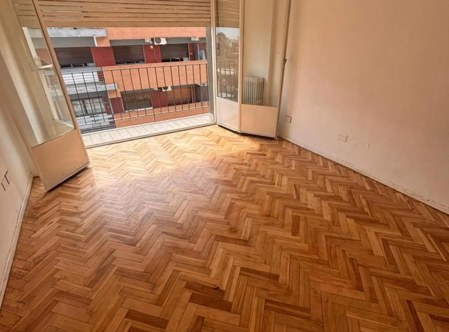 VENTA DEPARTAMENTO 5 AMB CABALLITO 4