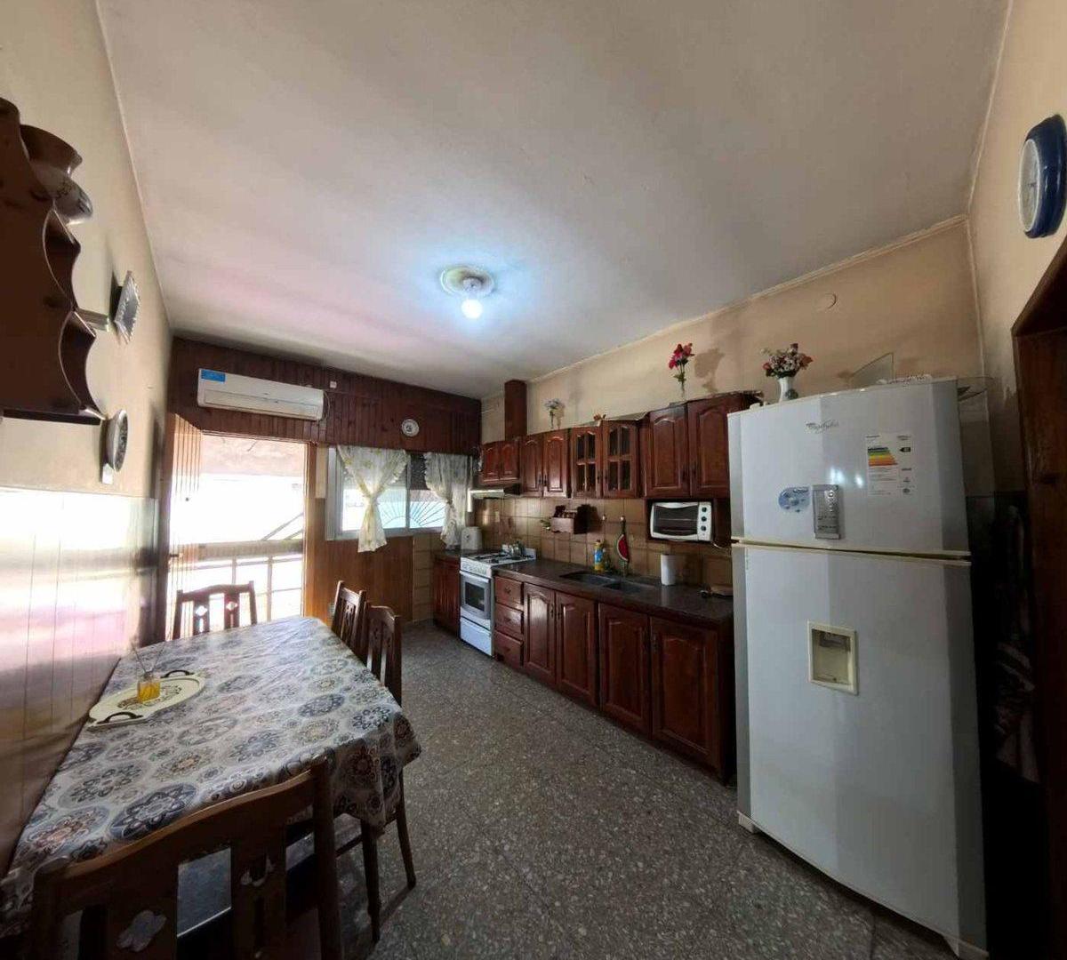 Foto de CASA 4 AMBIENTES VENTA MONTE GRANDE APTO CREDITO, imagen 3