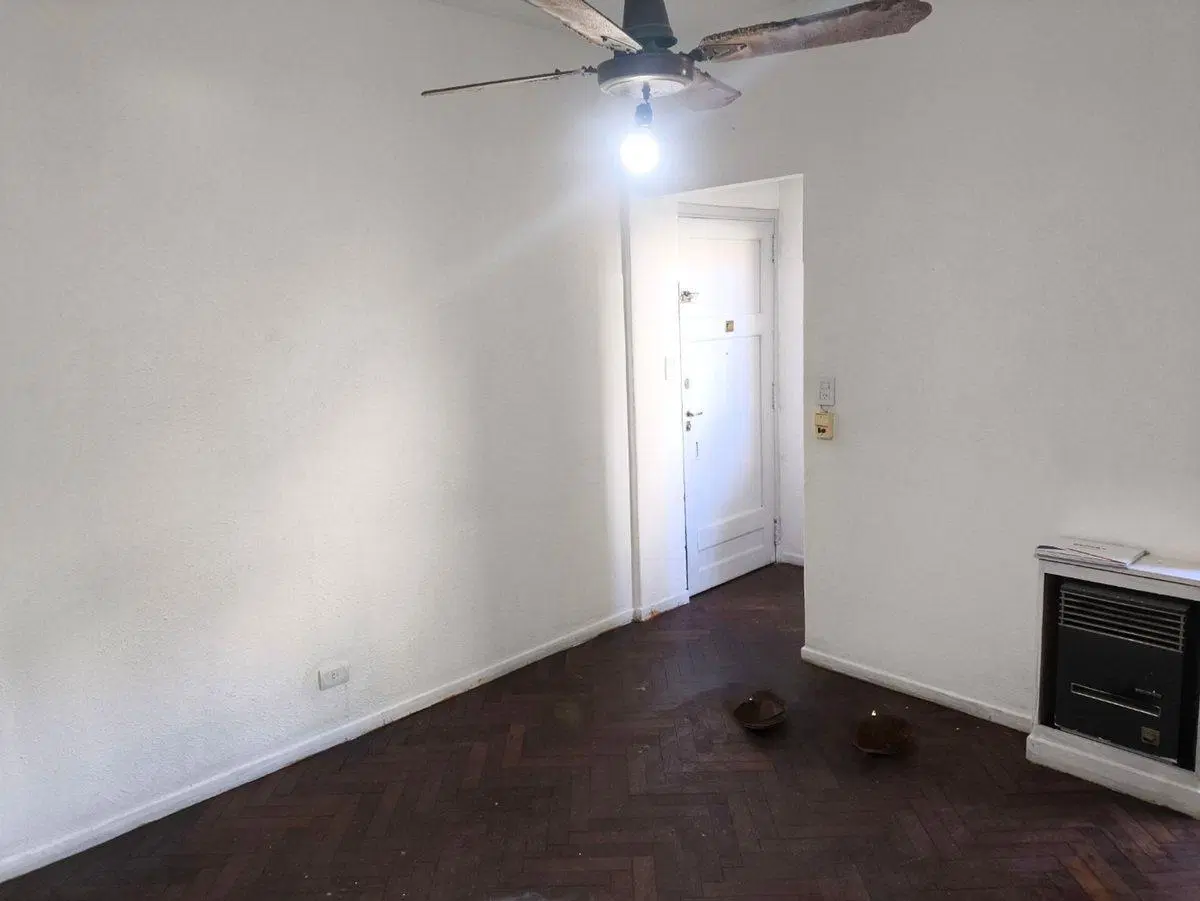 Venta departamento 2 ambientes en Monserrat 4
