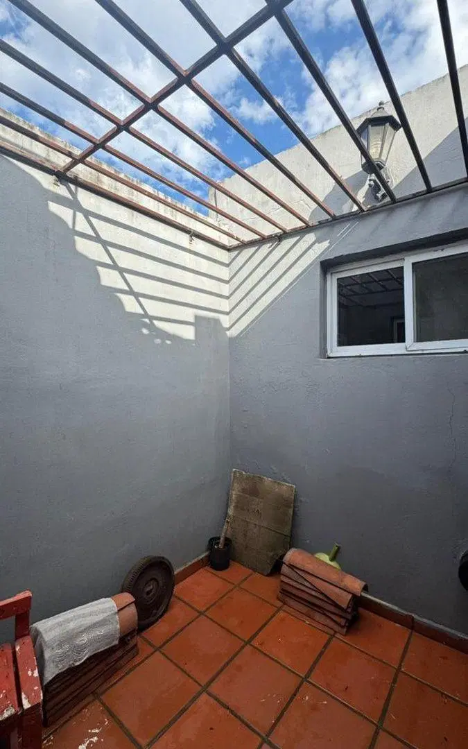 CASA 5 AMBIENTES, EN VENTA EN RANELAGH CON LOCAL 5