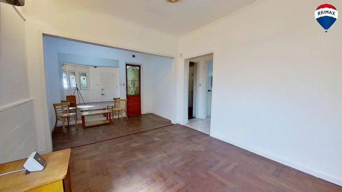 VENTA PH AL FRENTE 3 AMB C/PATIO Y COCHERA,BERNAL! 5