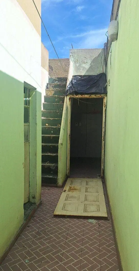 CASA 3 AMB, VENTA A REFACCIONAR CON PATIO, QUILMES 5