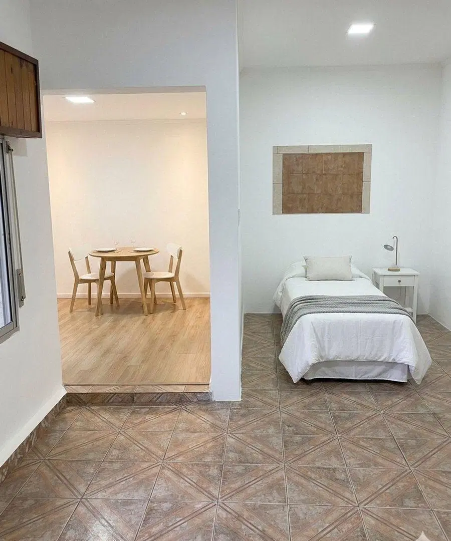 LOTE CON CASA 5 AMB EN VENTA EN BERAZATEGUI 5