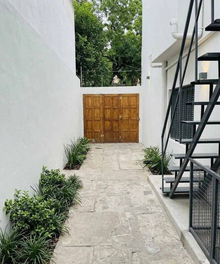 LOTE CON CASA 5 AMB EN VENTA EN BERAZATEGUI 4