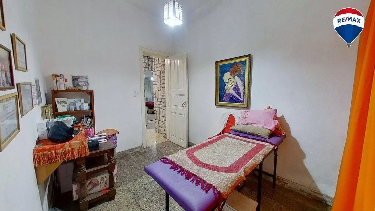 OPORTUNIDAD VENTA  3 DEPTOS POR PASILLO  DOMINICO 3