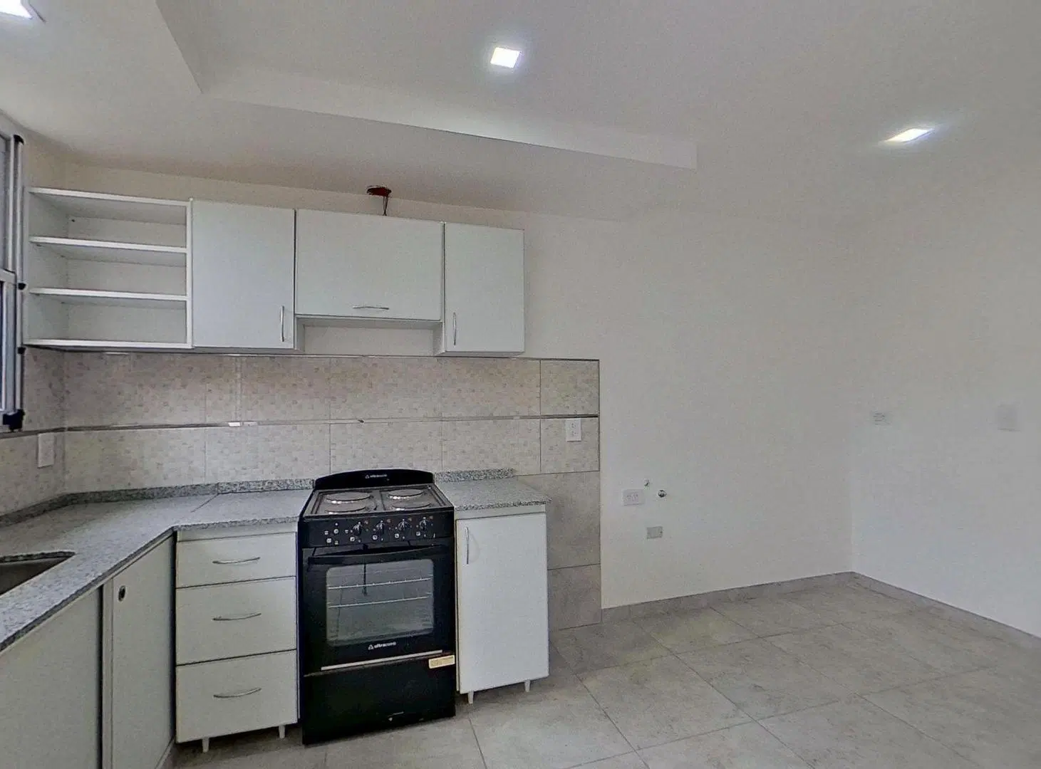 VENTA PH 3 AMBIENTES EN EZPELETA CON BALCON 3