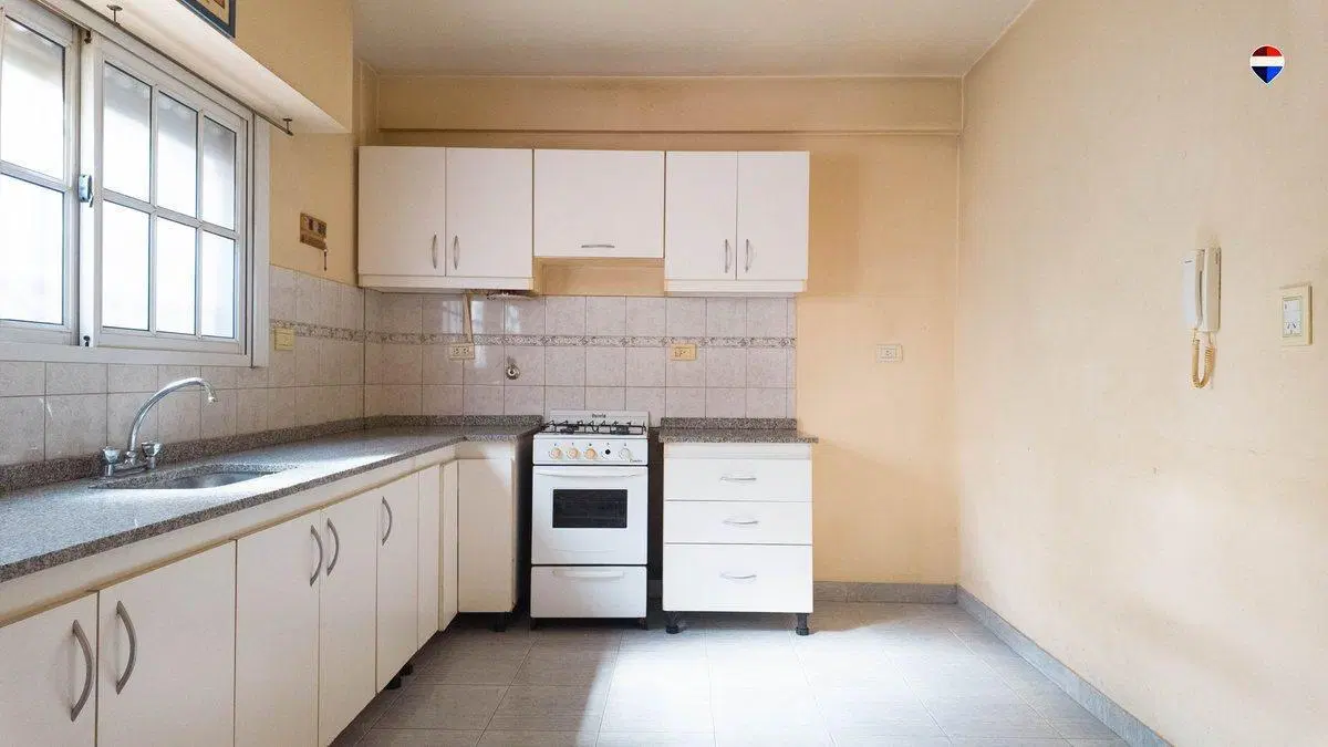 VENTA PH 3 AMBIENTES EN SARANDI 3