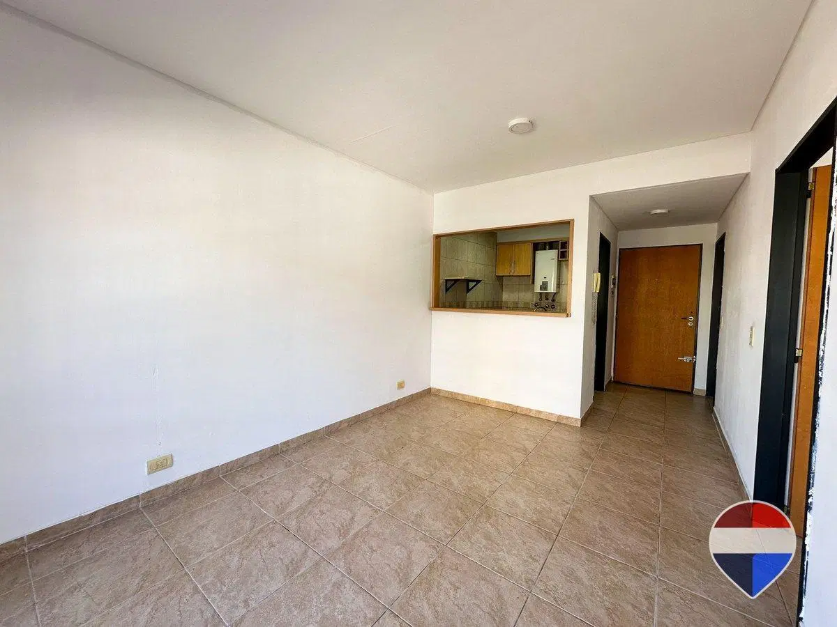 PH 2 AMBIENTES EN VENTA VILLA LUGANO CON BALCON 4