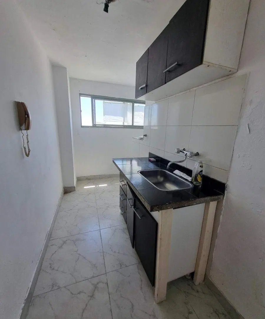 VENTA DEPTO 3 AMBIENTES EN DOCK SUD 5