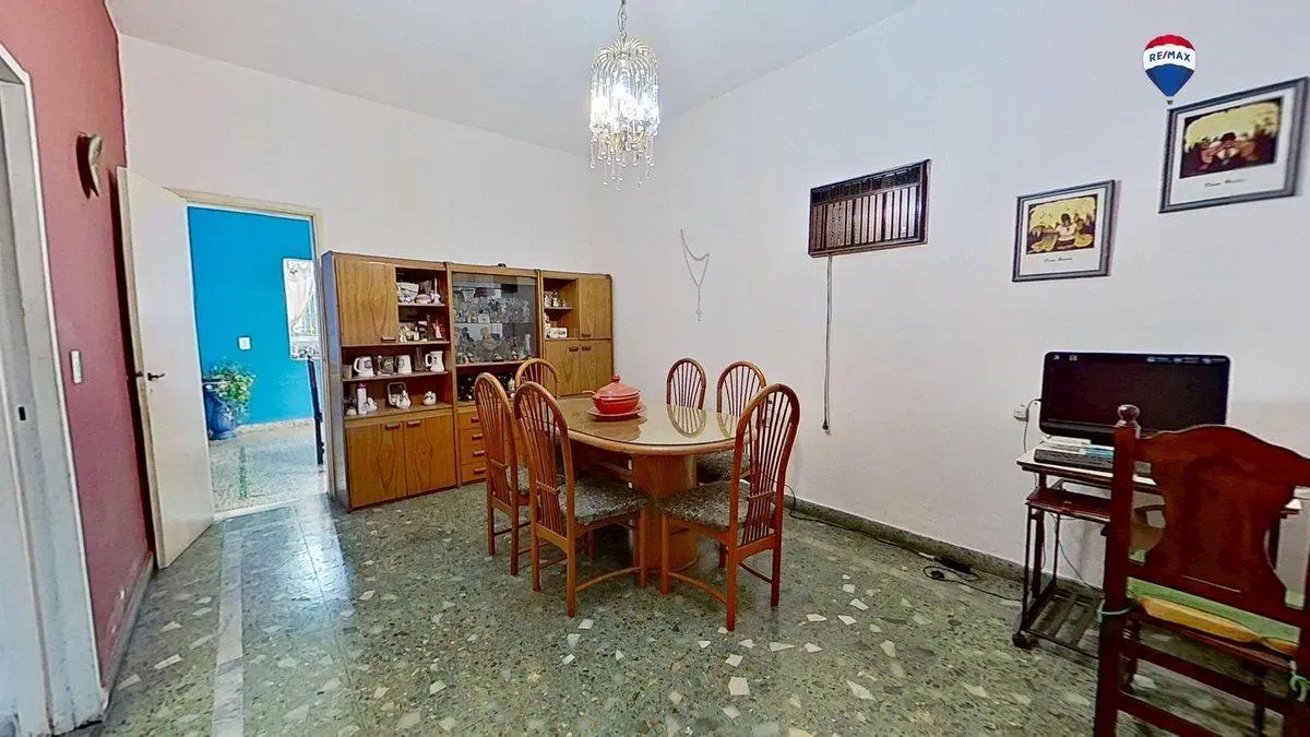 Venta casa 4 amb más depto jardín chingolo Lanús 5