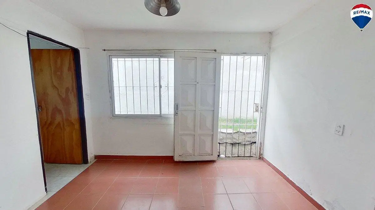 VENTA CASA 4 AMBIENTES CON PARQUE EZPELETA 4