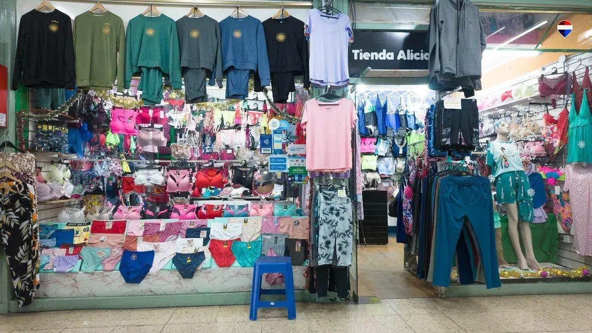 LOCAL COMERCIAL EN AVELLANEDA EXCELENTE UBICACION 4