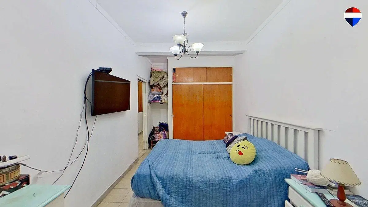 VENTA CASA MULTIFAMILIAR 7 AMB SARANDI 4
