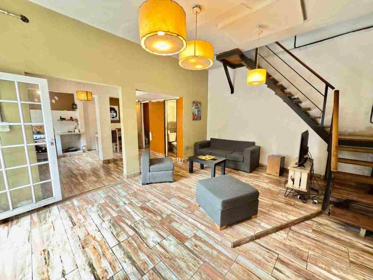 Foto de VENTA PH 4 AMBIENTES EN LOMAS DE ZAMORA CON PATIO, imagen 1