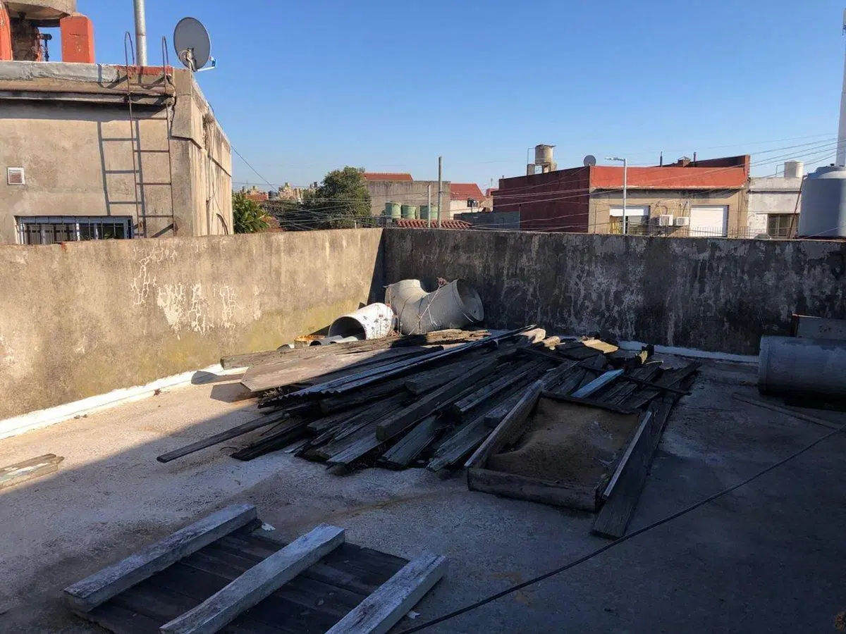 GALPON EN VENTA CON TERRAZA EN AVELLANEDA 3