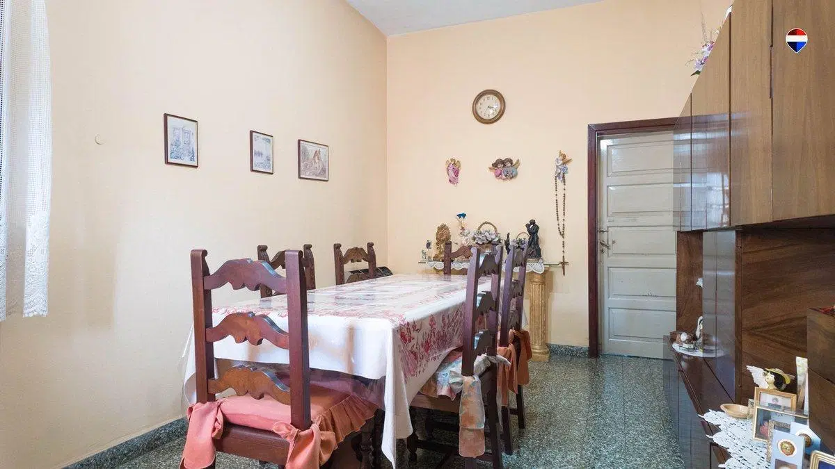 VENTA DE CASA 3 AMB QUILMES APTO CREDITO 4