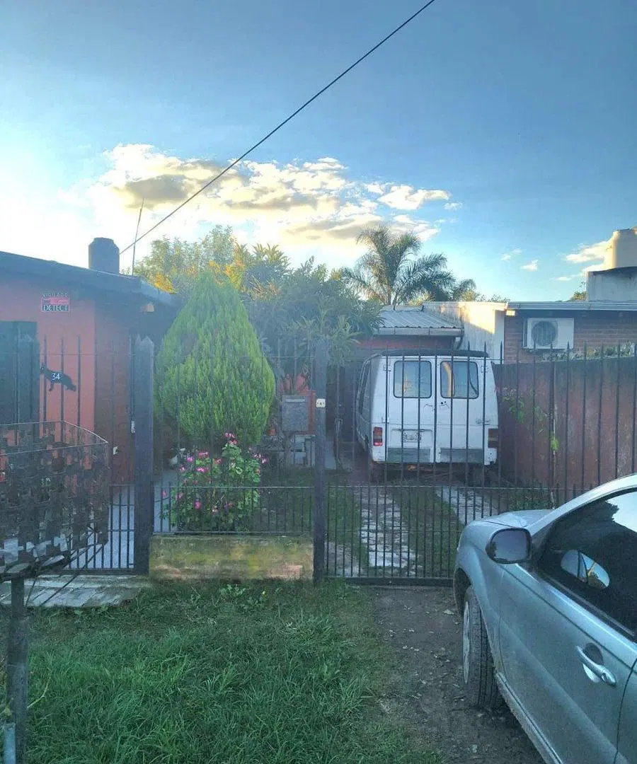 venta casa 3 ambientes con jardin en monte grande 4