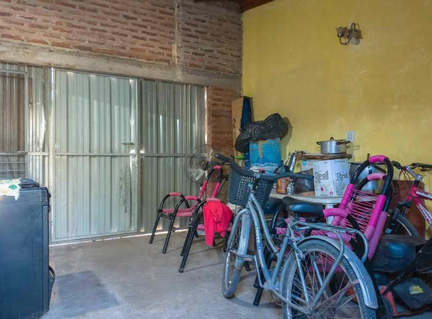 venta casa 3 ambientes con jardin en monte grande 2