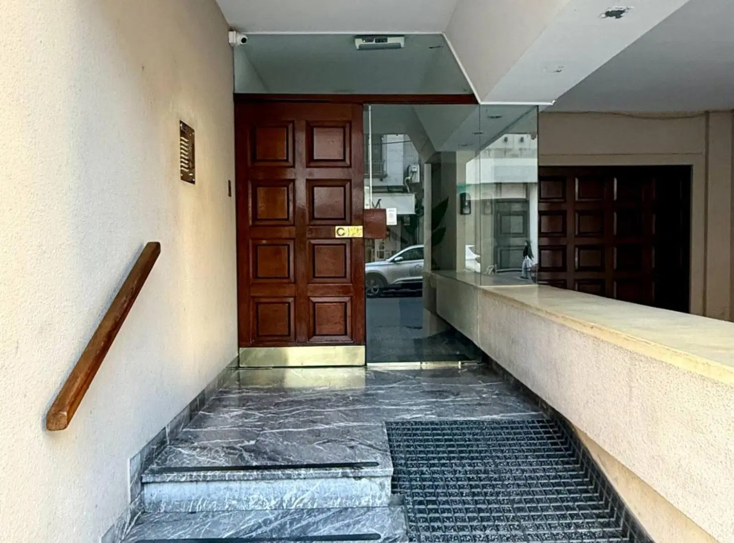 VENTA DPTO 2 AMB QUILMES 5