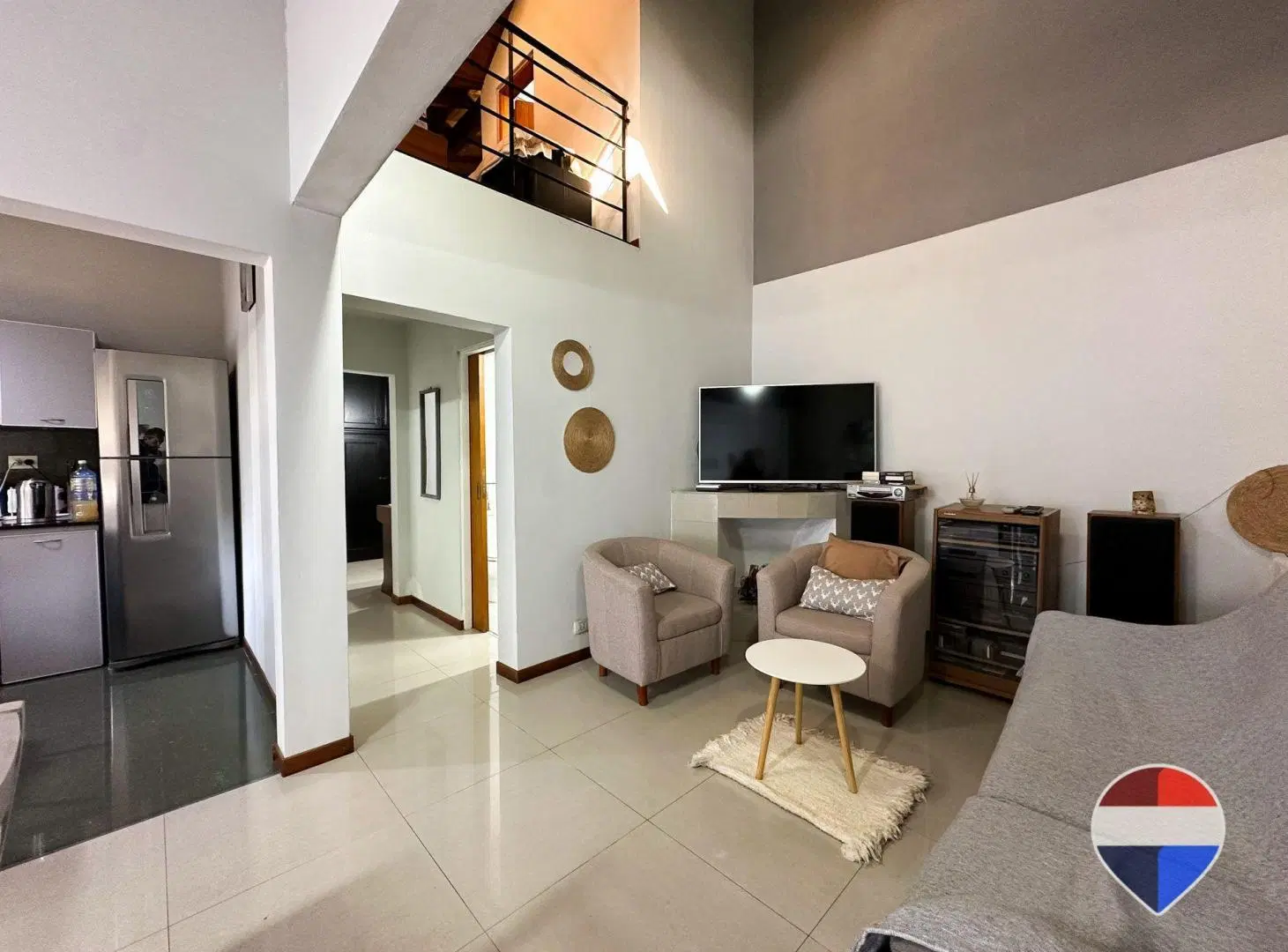CASA 3 AMBIENTES EN VENTA EN GLEW APTA CREDITO 5