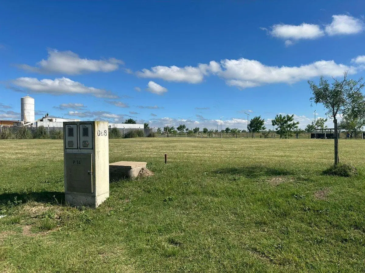 VENTA LOTE 900m2 SEBASTIAN GABOTO BERAZATEGUI 5
